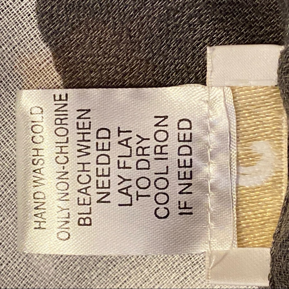 Cc Large Scarf Wrap - image 7